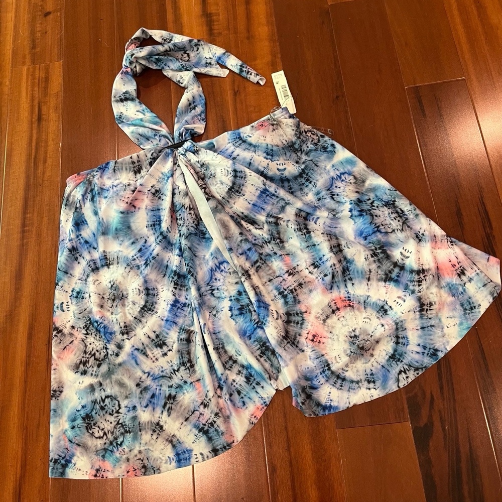 New NWT Contours‎ By Coco Reef Tankini Swim Top Tie Dye Knot Halter Size 8 / 32C